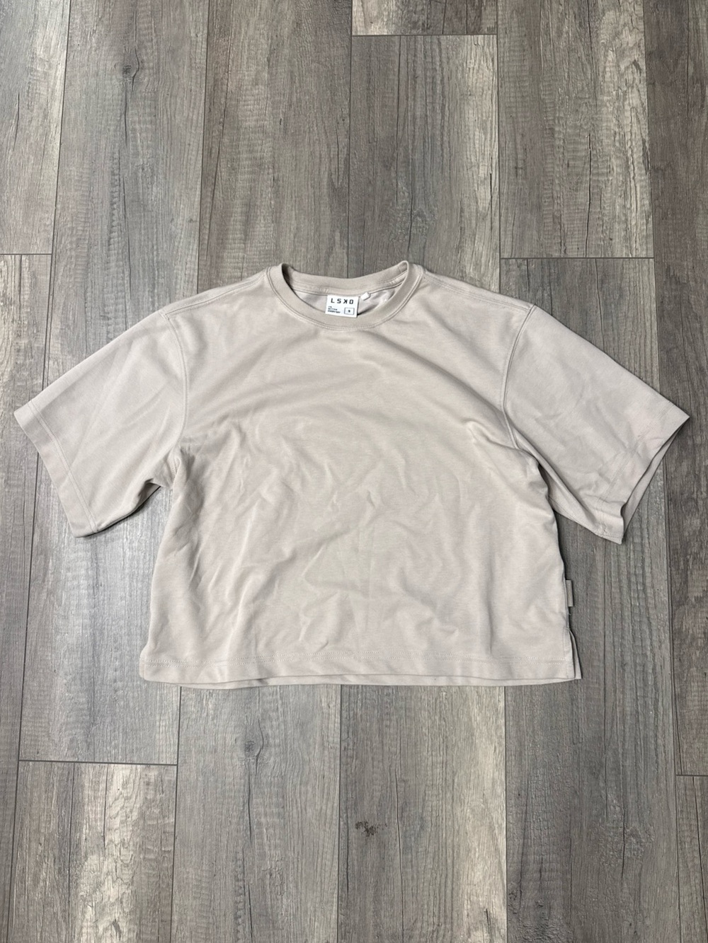 LSKD Neutral Short Sleeve Crop Top